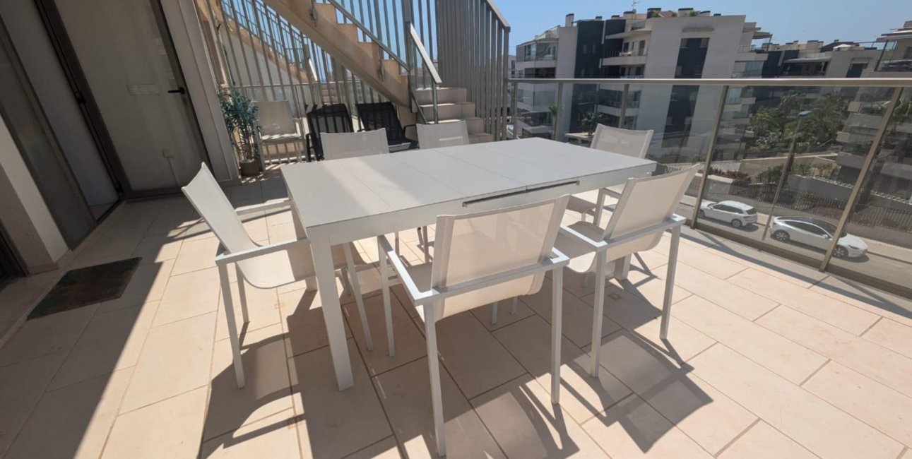 Resale - Apartment / flat -
Orihuela Costa - Villamartin