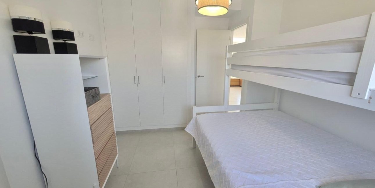 Resale - Apartment / flat -
Orihuela Costa - Villamartin