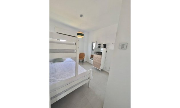 Resale - Apartment / flat -
Orihuela Costa - Villamartin