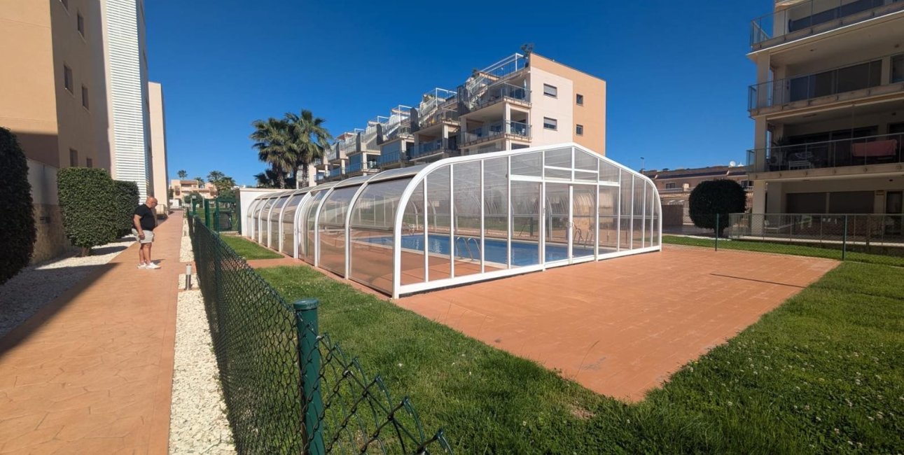 Resale - Apartment / flat -
Orihuela Costa - Villamartin