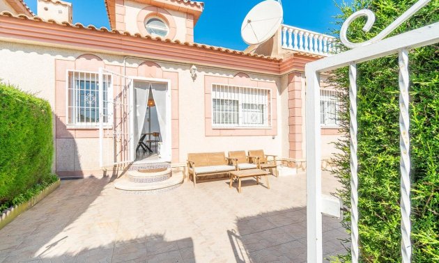 Resale - Townhouse -
Orihuela Costa - Punta Prima