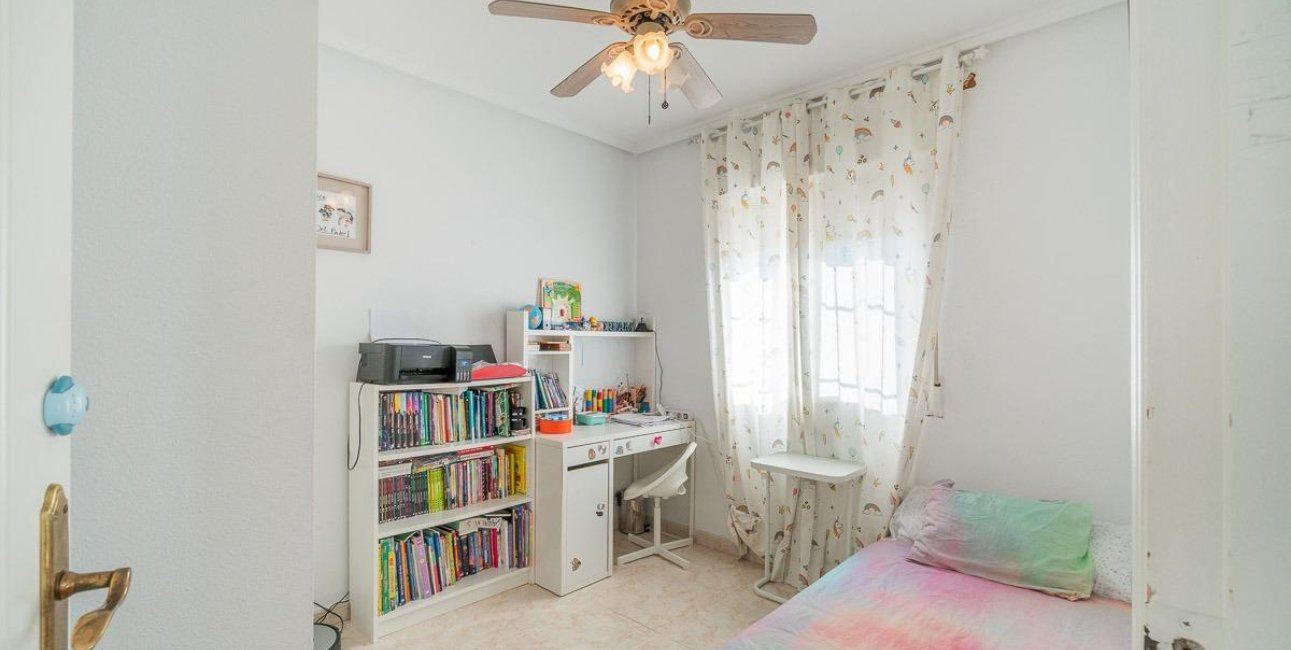 Resale - Townhouse -
Orihuela Costa - Punta Prima