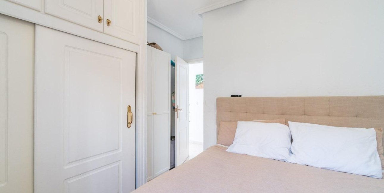 Resale - Townhouse -
Orihuela Costa - Punta Prima