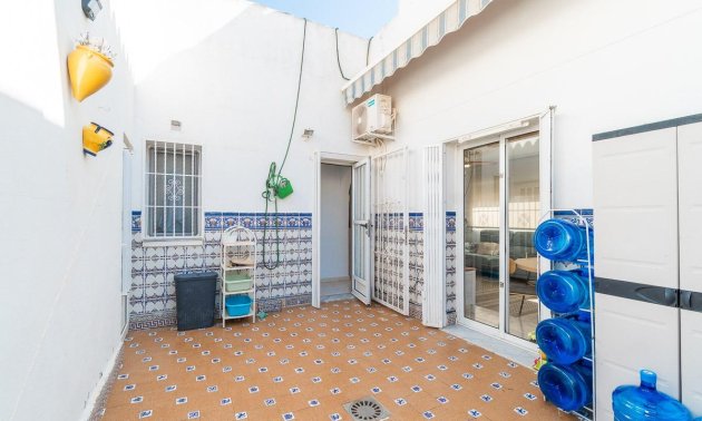 Resale - Townhouse -
Orihuela Costa - Punta Prima