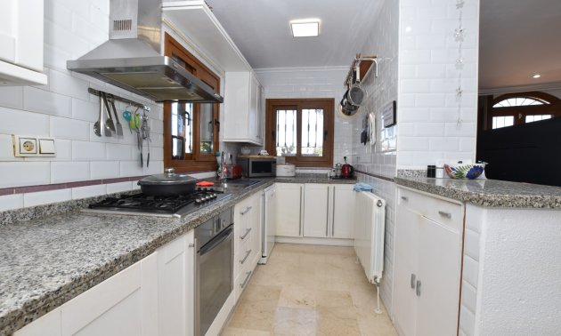Resale - Villa -
Algorfa - La Finca Golf Resort