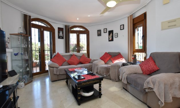 Resale - Villa -
Algorfa - La Finca Golf Resort