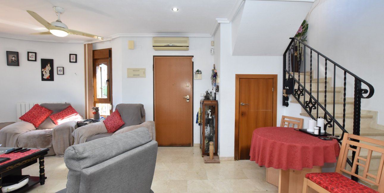 Resale - Villa -
Algorfa - La Finca Golf Resort