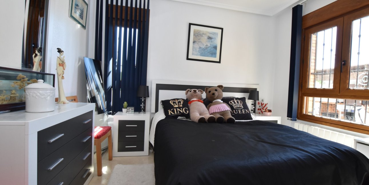 Resale - Villa -
Algorfa - La Finca Golf Resort