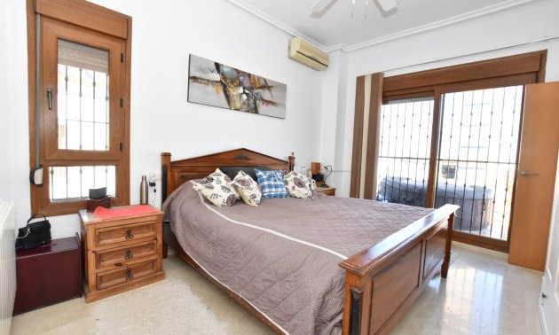 Resale - Villa -
Algorfa - La Finca Golf Resort