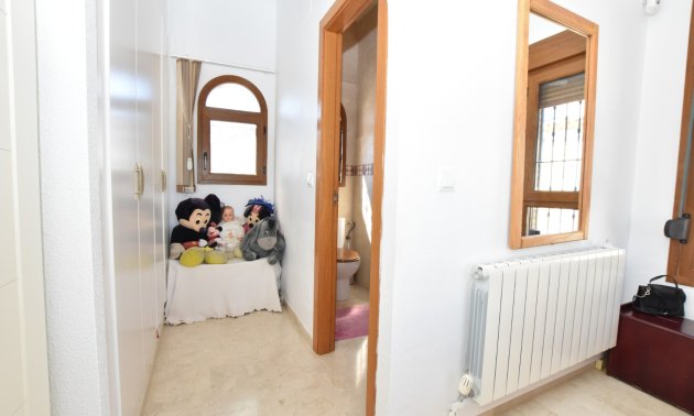 Resale - Villa -
Algorfa - La Finca Golf Resort