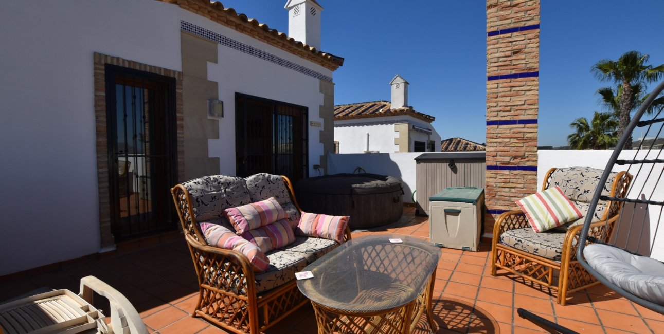 Resale - Villa -
Algorfa - La Finca Golf Resort