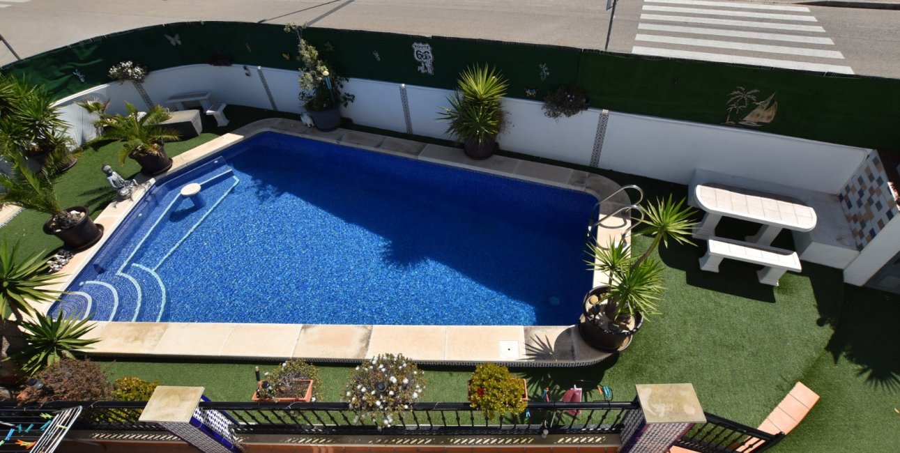 Resale - Villa -
Algorfa - La Finca Golf Resort