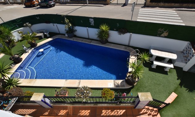 Resale - Villa -
Algorfa - La Finca Golf Resort