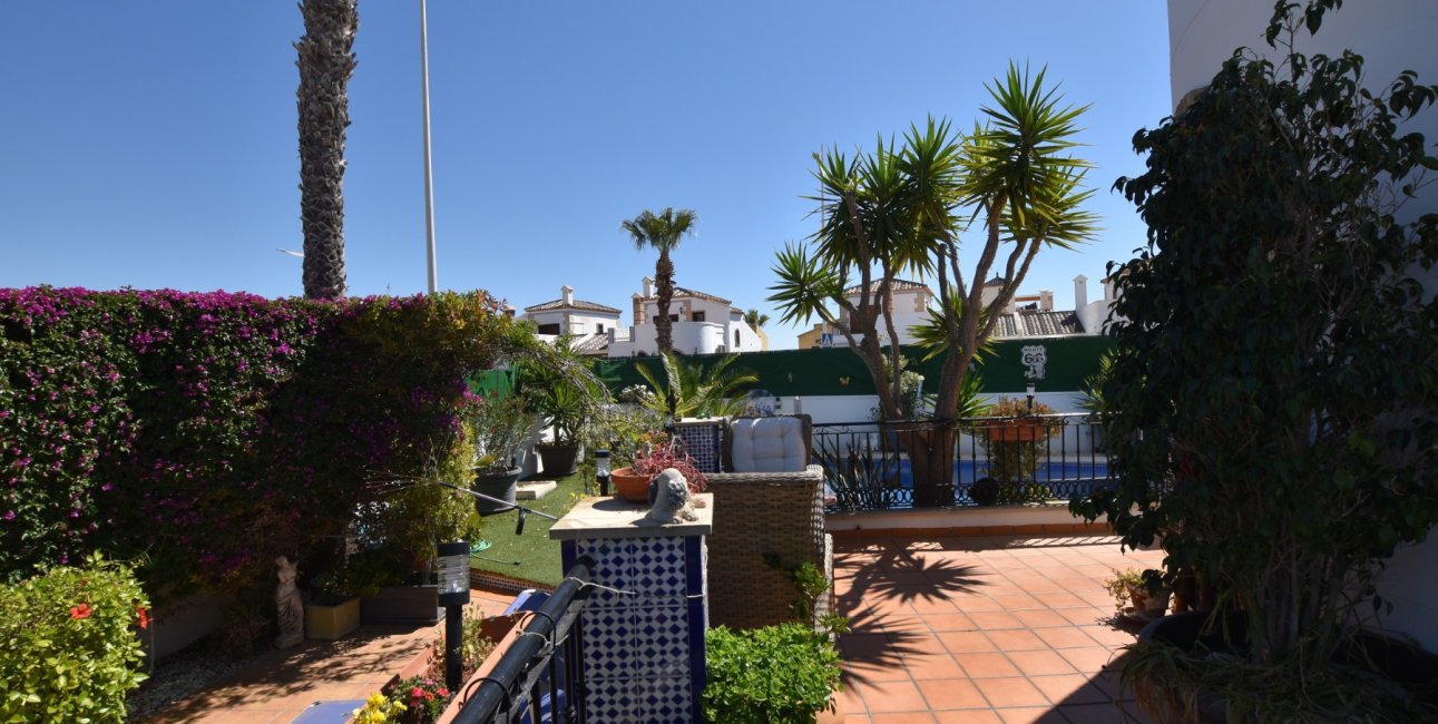 Resale - Villa -
Algorfa - La Finca Golf Resort