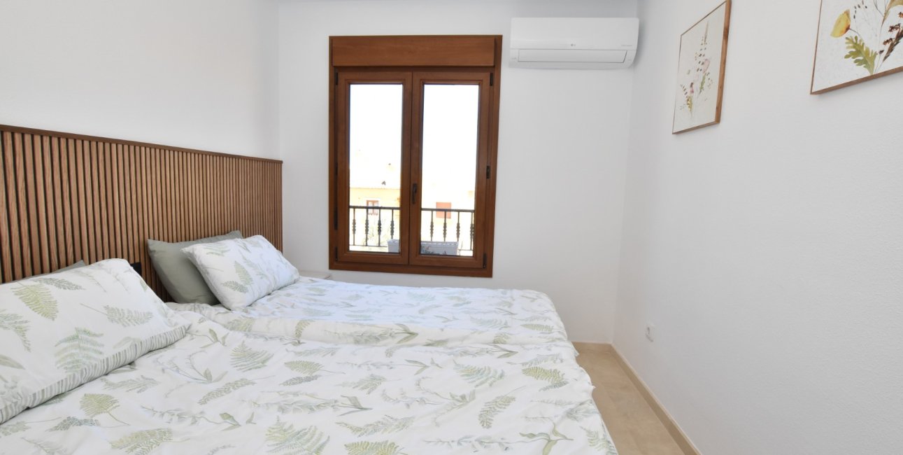 Resale - Townhouse -
Algorfa - La Finca Golf Resort