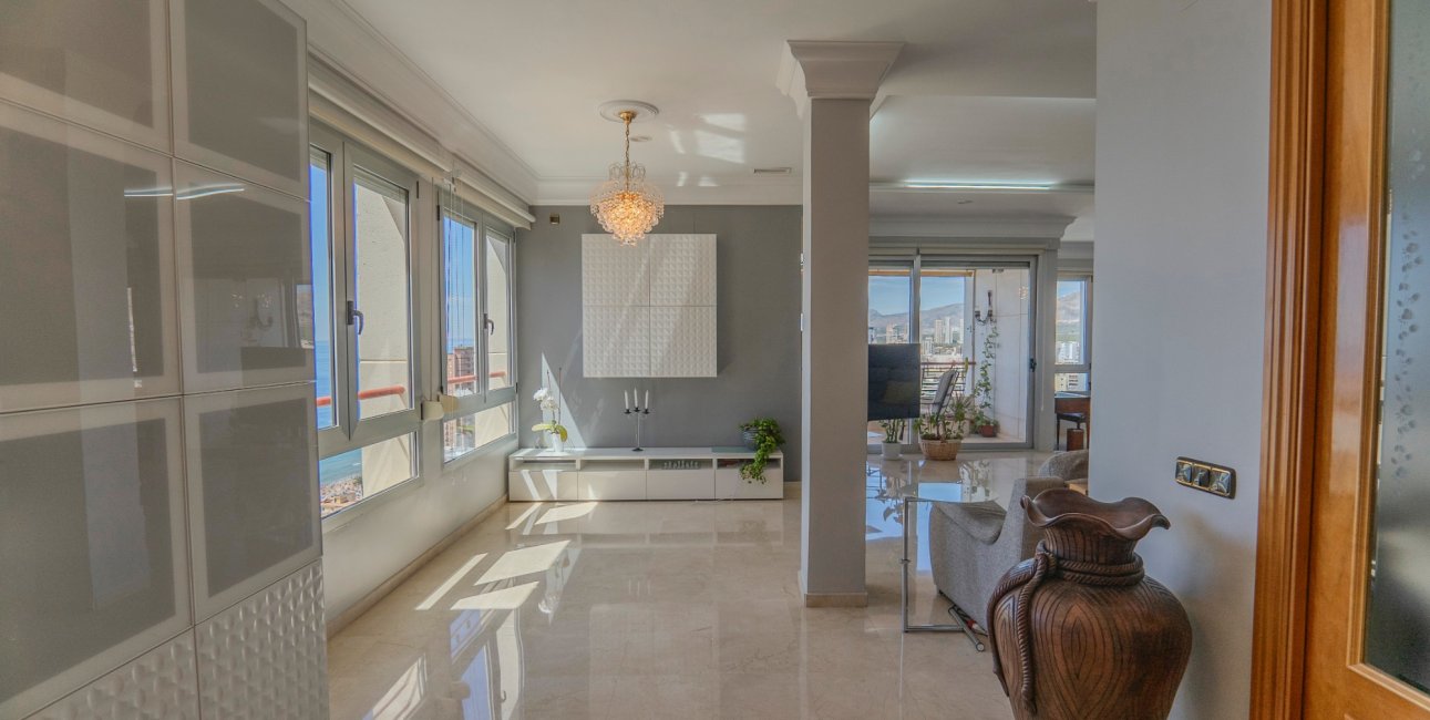 Resale - Apartment / flat -
Benidorm - Benidorm - City