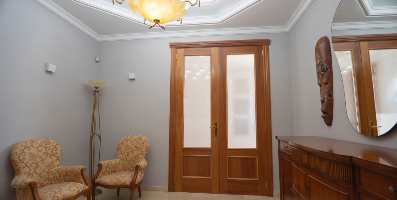 Resale - Apartment / flat -
Benidorm - Benidorm - City