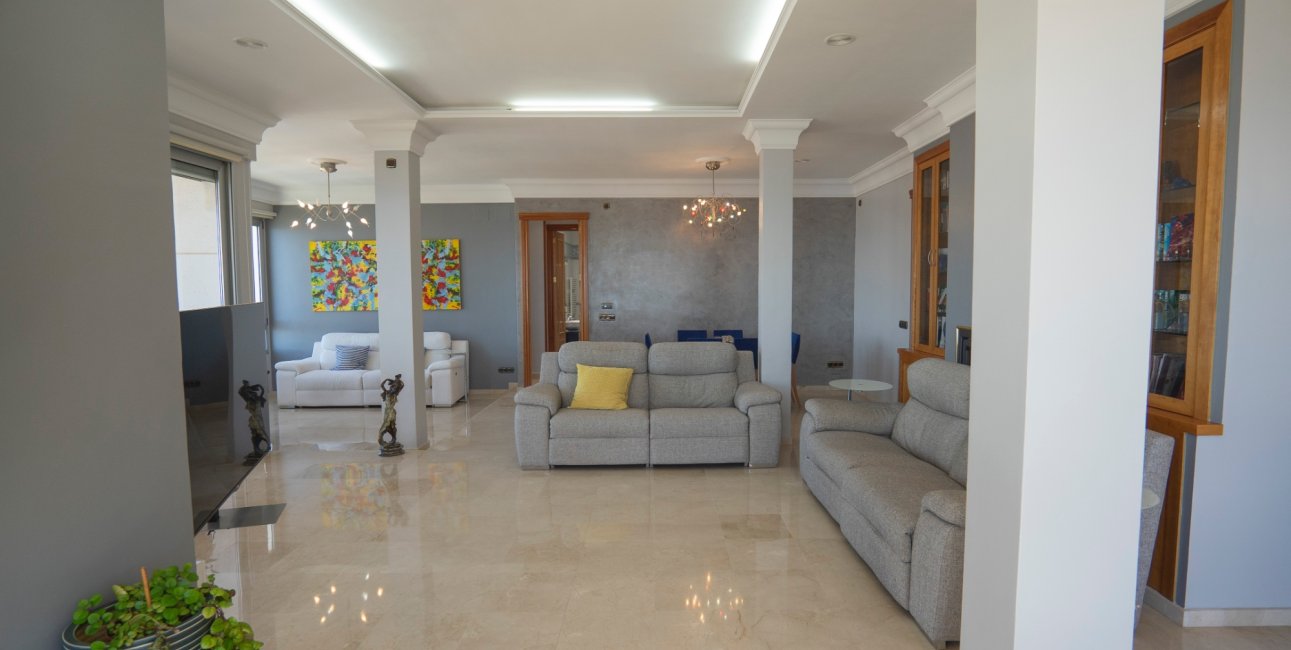 Resale - Apartment / flat -
Benidorm - Benidorm - City