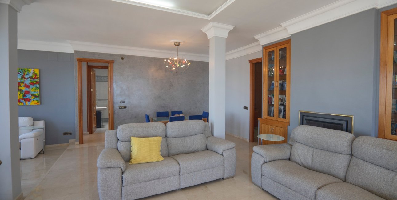 Resale - Apartment / flat -
Benidorm - Benidorm - City