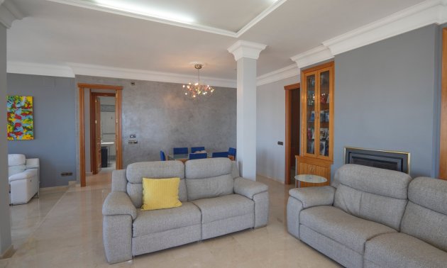 Resale - Apartment / flat -
Benidorm - Benidorm - City