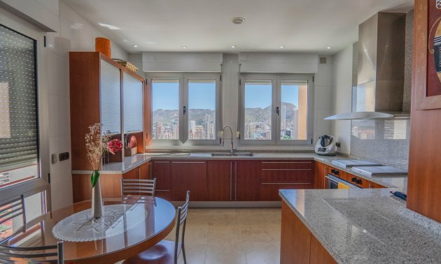 Resale - Apartment / flat -
Benidorm - Benidorm - City