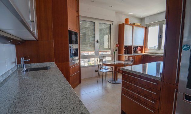 Resale - Apartment / flat -
Benidorm - Benidorm - City
