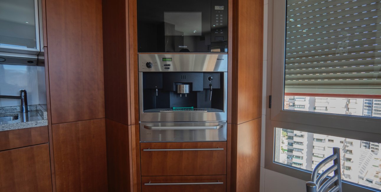 Resale - Apartment / flat -
Benidorm - Benidorm - City