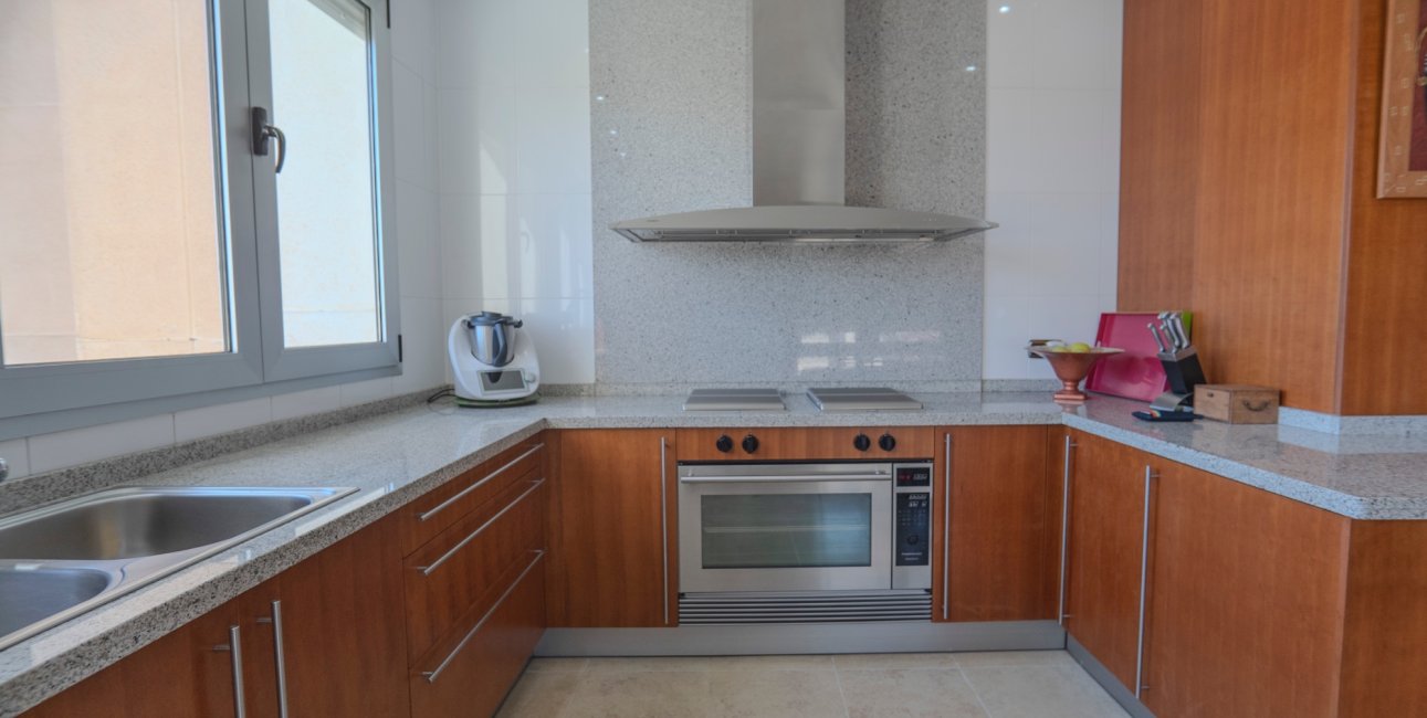 Resale - Apartment / flat -
Benidorm - Benidorm - City