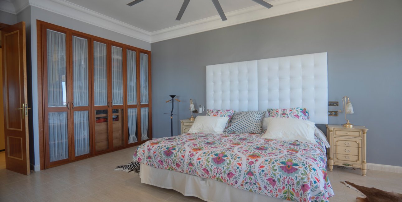 Resale - Apartment / flat -
Benidorm - Benidorm - City