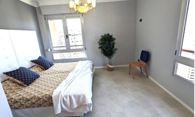 Resale - Apartment / flat -
Benidorm - Benidorm - City