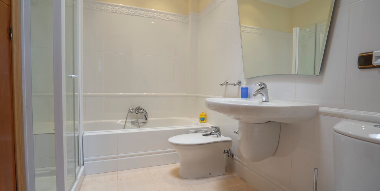 Resale - Apartment / flat -
Benidorm - Benidorm - City