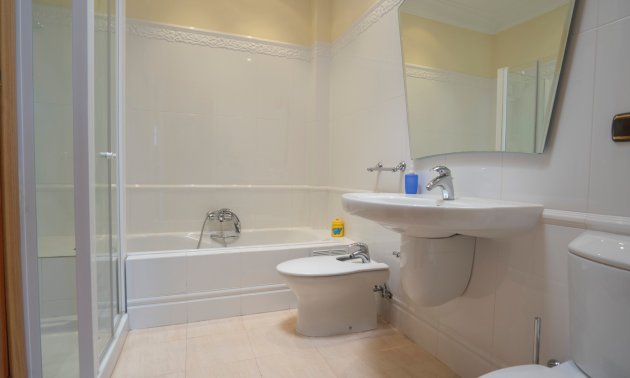 Resale - Apartment / flat -
Benidorm - Benidorm - City