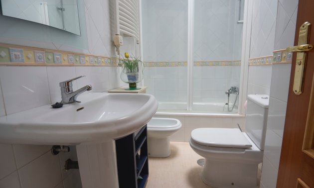 Resale - Apartment / flat -
Benidorm - Benidorm - City