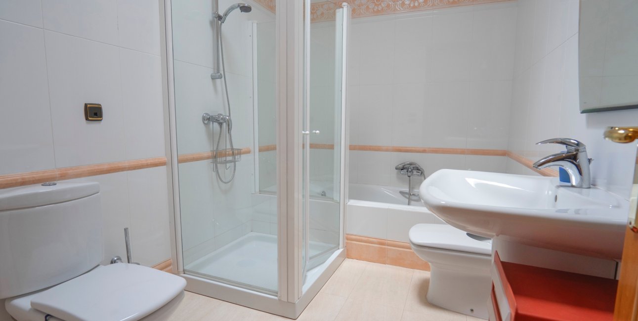 Resale - Apartment / flat -
Benidorm - Benidorm - City