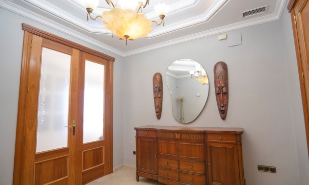 Resale - Apartment / flat -
Benidorm - Benidorm - City