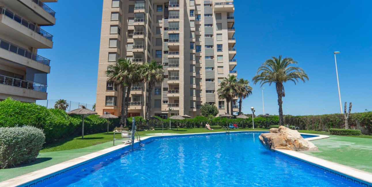 Resale - Apartment / flat -
Guardamar del Segura - Guardamar del Segura - Town
