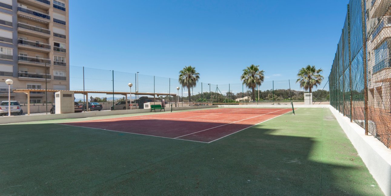 Resale - Apartment / flat -
Guardamar del Segura - Guardamar del Segura - Town