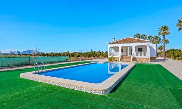Resale - Country House -
Dolores - Dolores - Country