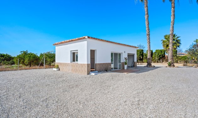 Resale - Country House -
Dolores - Dolores - Country
