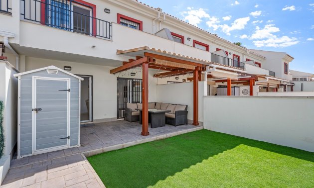 Resale - Townhouse -
Ciudad Quesada - Lo Marabu