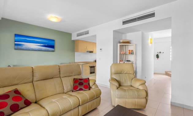 Resale - Townhouse -
Ciudad Quesada - Lo Marabu