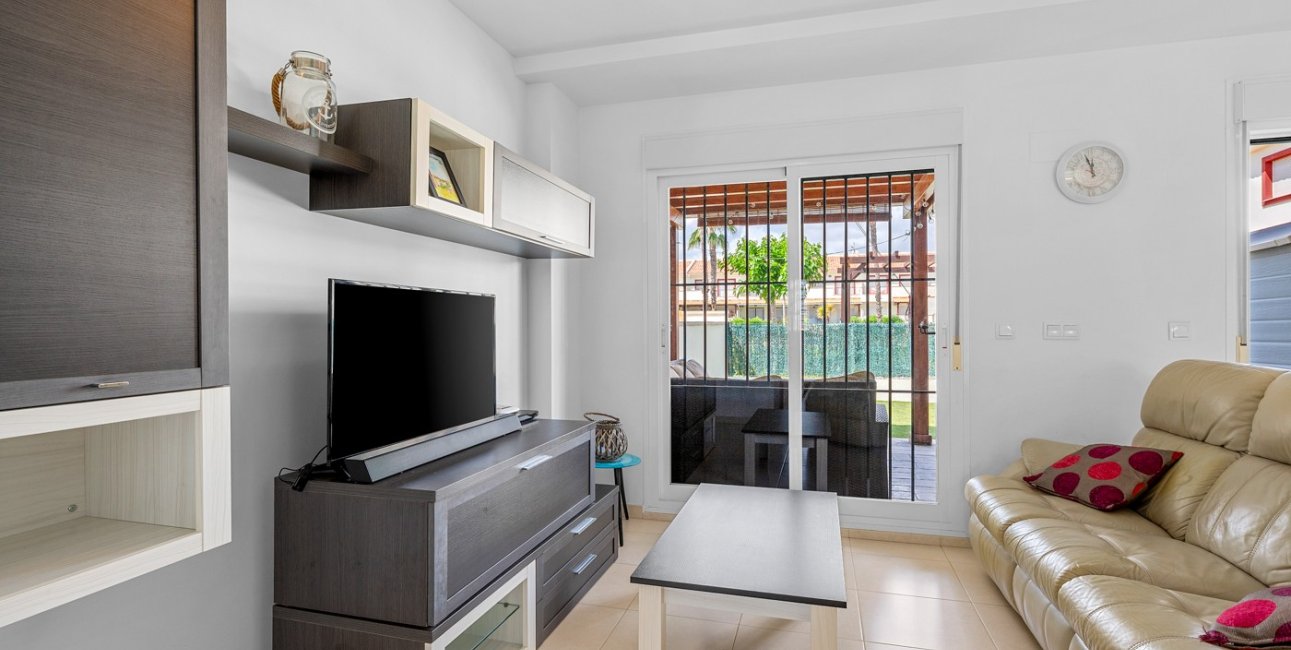 Resale - Townhouse -
Ciudad Quesada - Lo Marabu