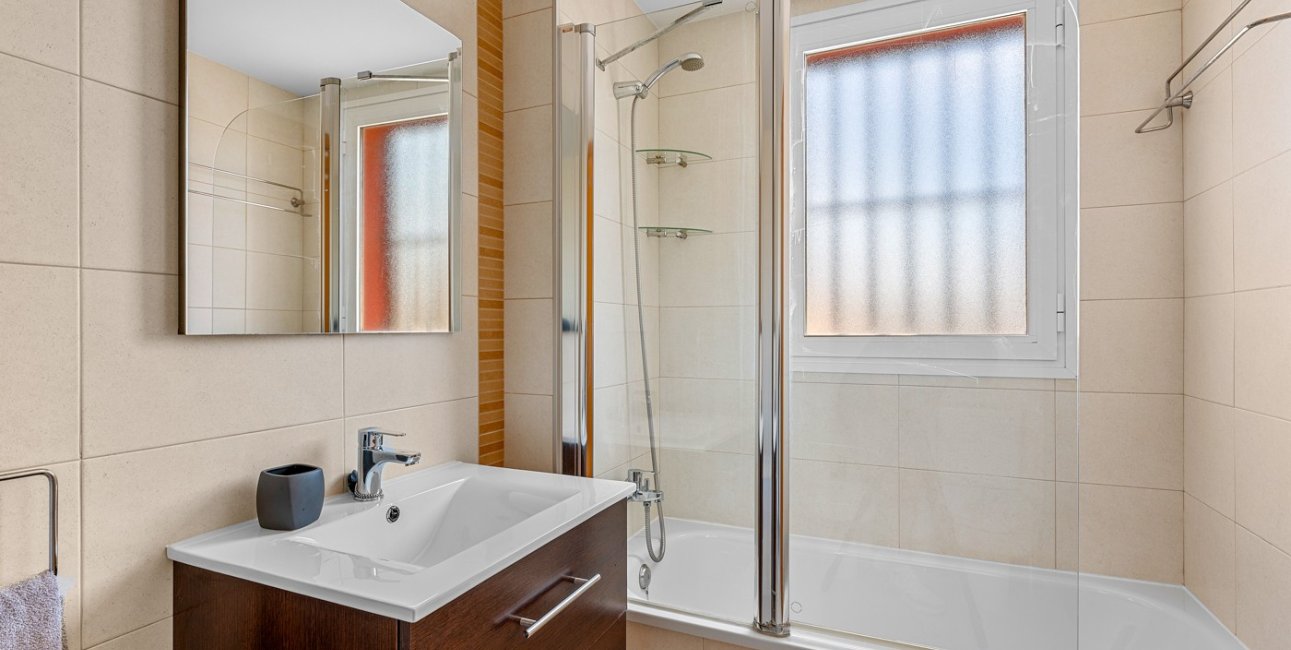 Resale - Townhouse -
Ciudad Quesada - Lo Marabu