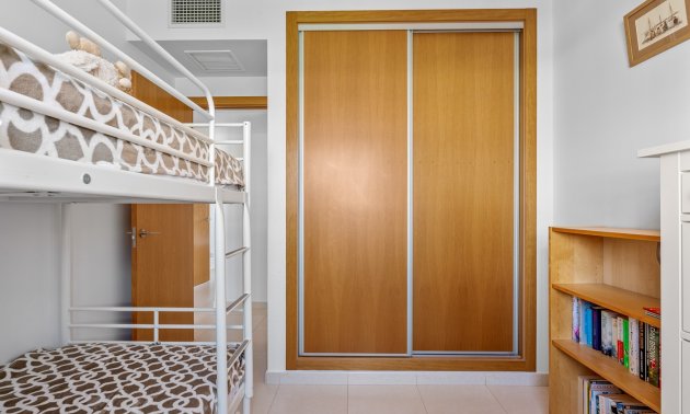 Resale - Townhouse -
Ciudad Quesada - Lo Marabu