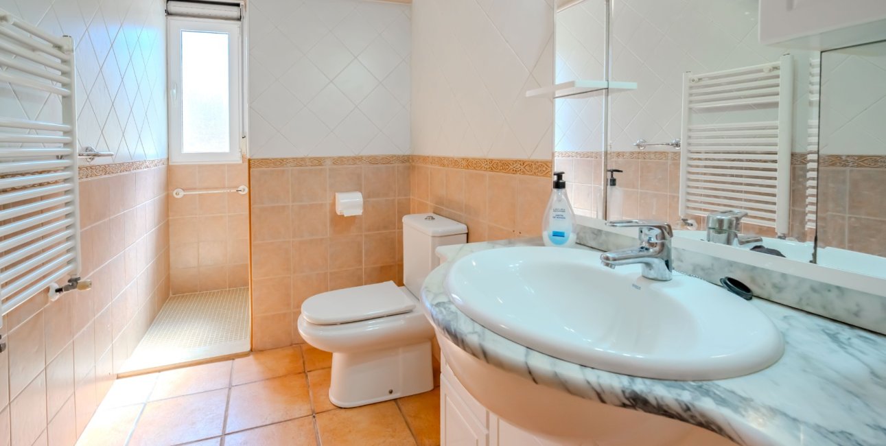 Resale - Country House -
Rojales - Rojales - Country