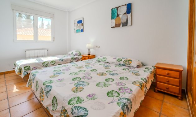 Resale - Country House -
Rojales - Rojales - Country