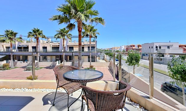 Reventa - Ático -
Pilar de la Horadada - Torre De La Horadada