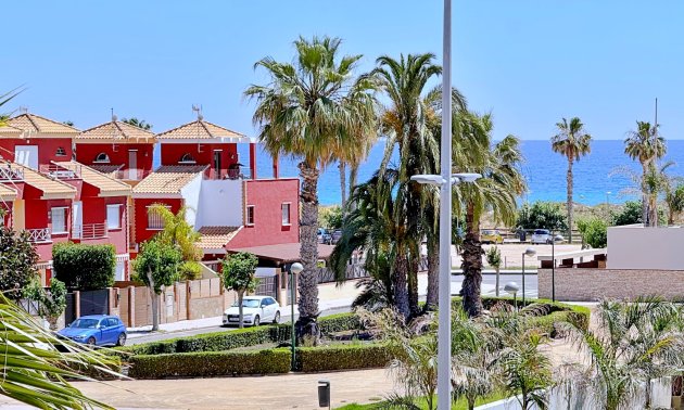 Reventa - Ático -
Pilar de la Horadada - Torre De La Horadada