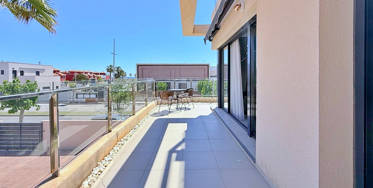 Resale - Penthouse -
Pilar de la Horadada - Torre De La Horadada