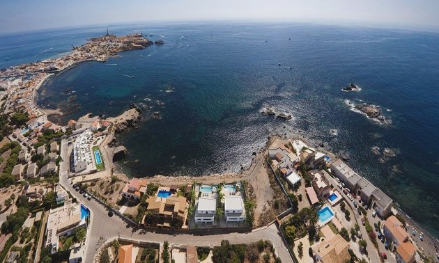 Rynek pierwotny - Willa -
Cabo de Palos - Cala Medina